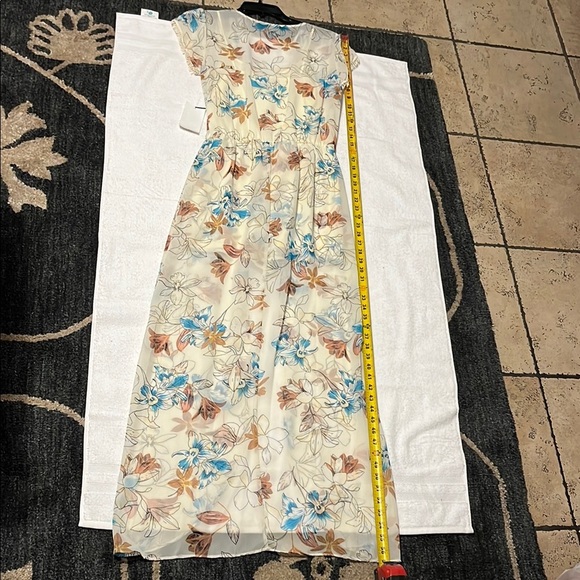 City Triangles Floral Print Ruffle Sleeve Dress - Picture 4 of 7